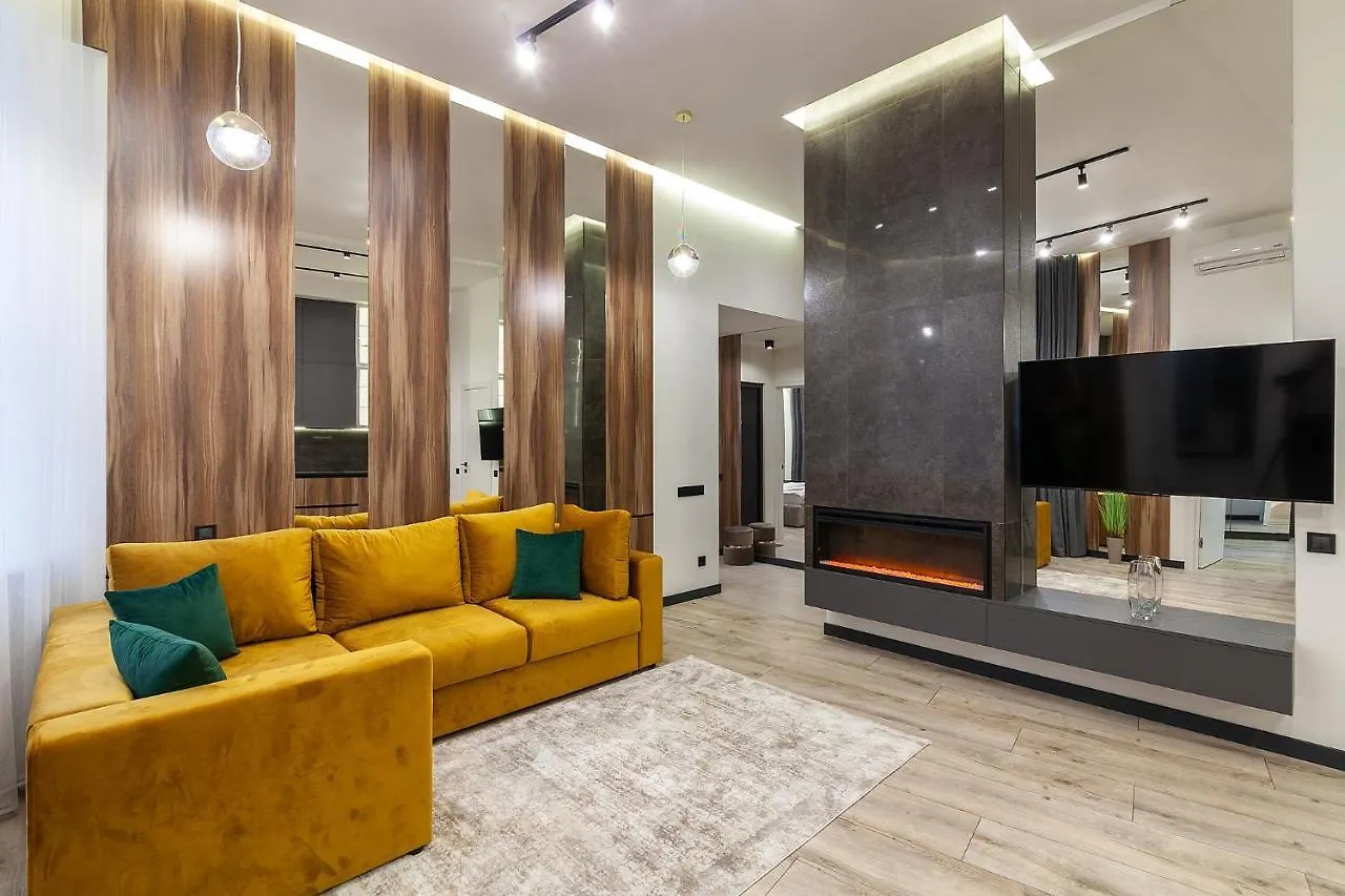 Royal Apartment On Leontovicha 7/2 Lviv